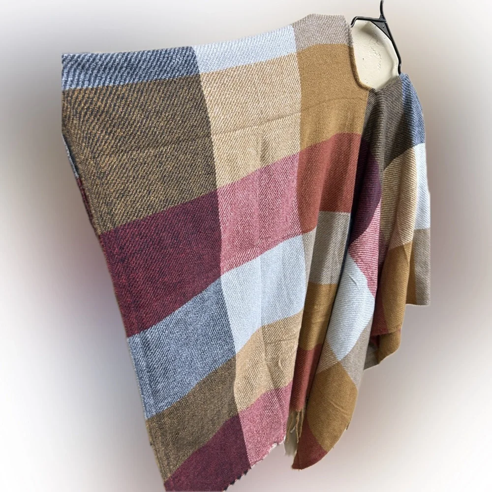 Cozy Luxe Plaid Shawl Wrap| OS - Picture 8 of 9